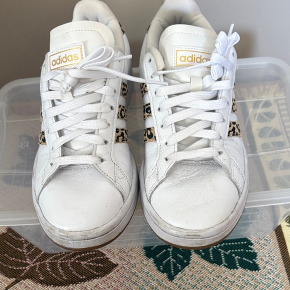 adidas Shoes - Adidas Cloudfoam White Leather Women’s Sneakers with Animal Print Accents Sz 6.5